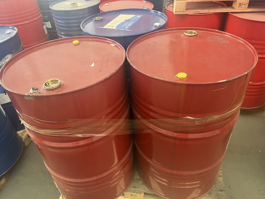 Бочка 200л bochka 200 litr sotiladi 140 000 sum