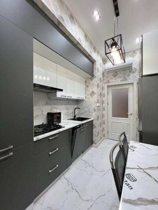 Тошкент Ситй Гарденс 2 ком 7 этаж 8 этажка все ест фото реално