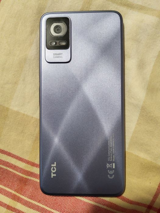 Продаван смартфон TCL
