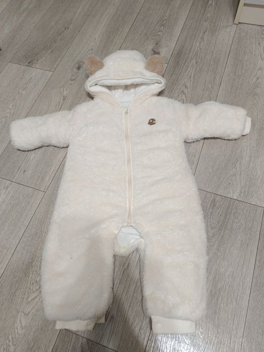 Продам детский комбинезон