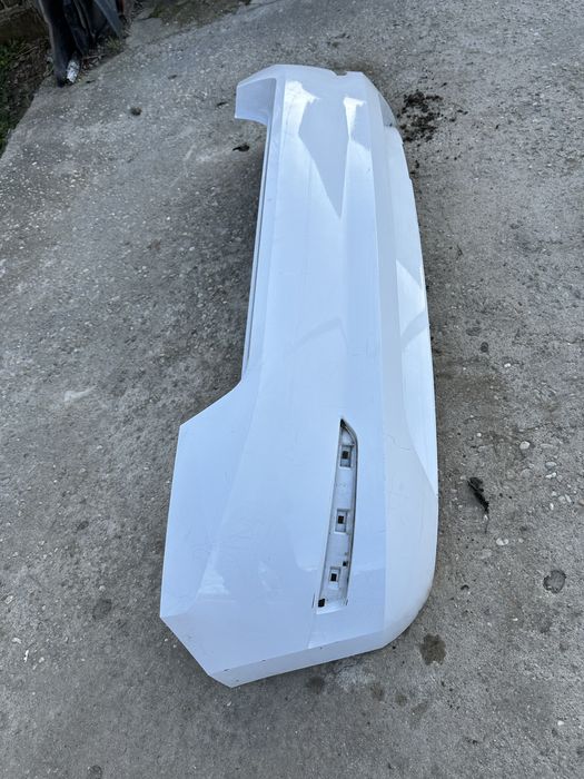 Bară spate skoda fabia 3.6v.cod:6v6807421.f.