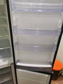 Хладилник ZANUSSI инокс