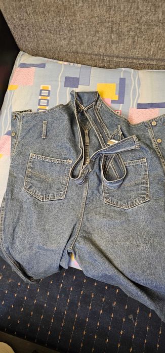 salopeta de blug cu bretele