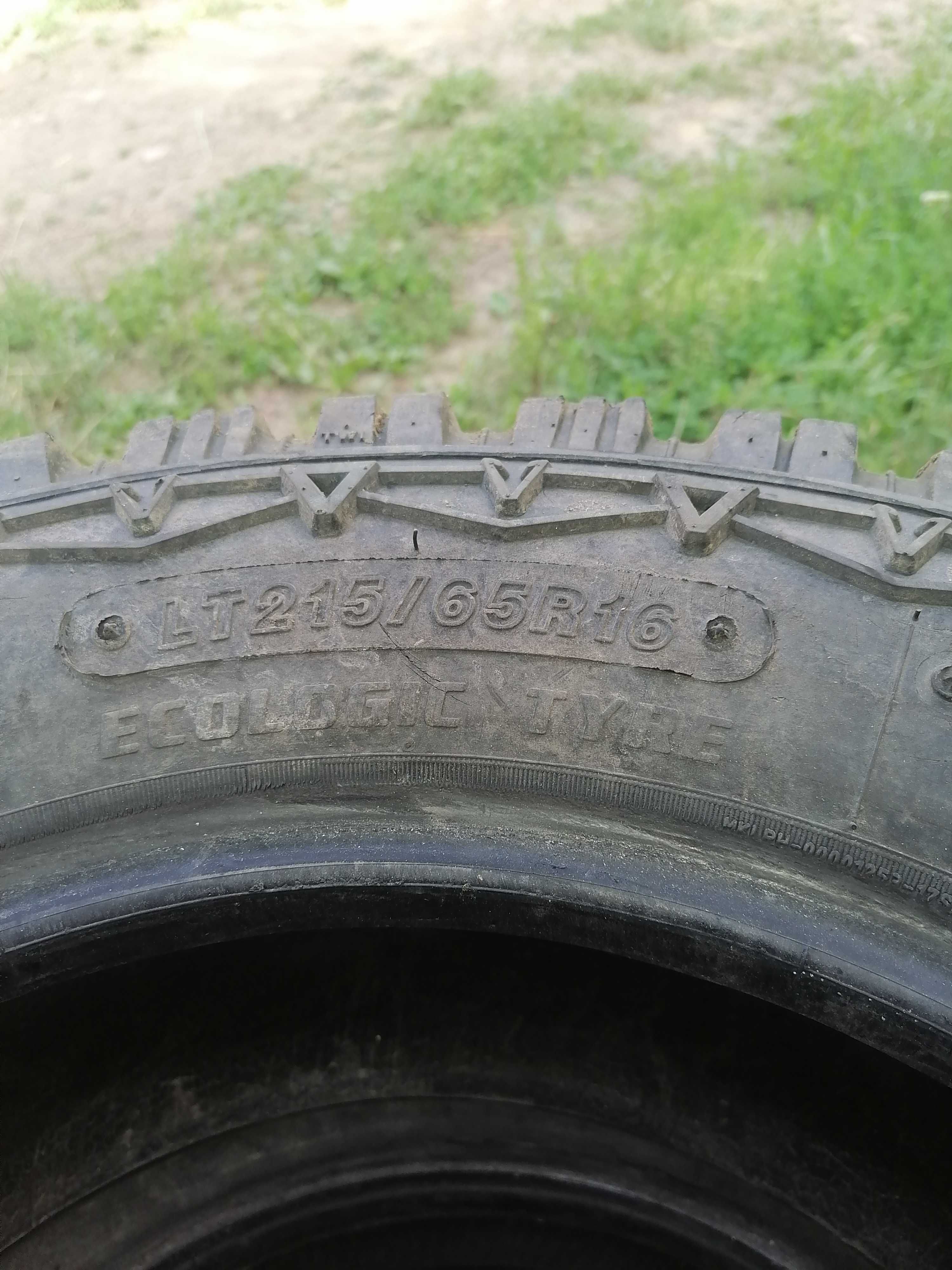 Anvelope 215 65 r16
