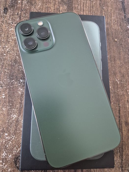 iPhone 13 Pro max Alpine Green 256gb