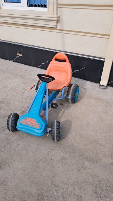 4 gildirakli bolalar velomashinasi juda ajoyib narsa..