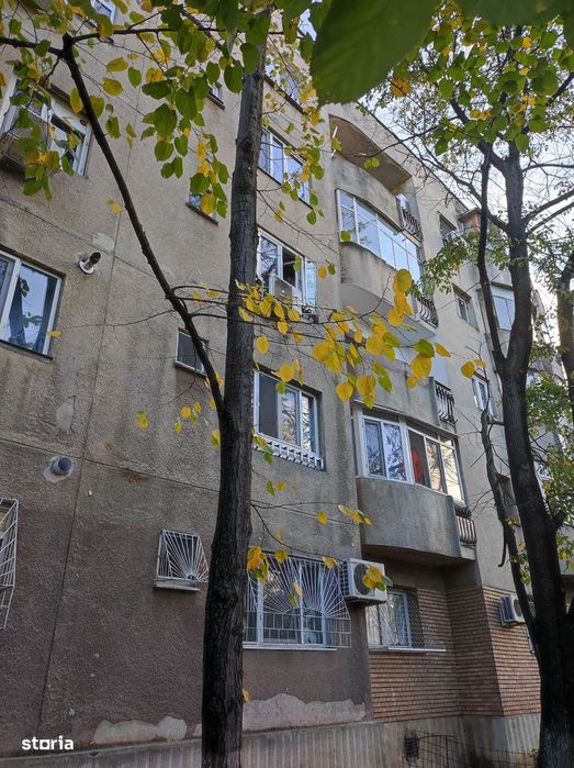 De vanzare garsoniera decomandata, Drumul Sarii