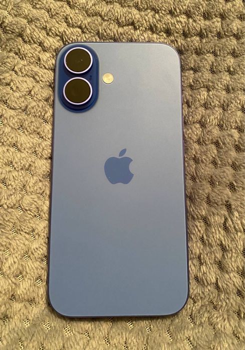 Iphone 16 (128 гб)
