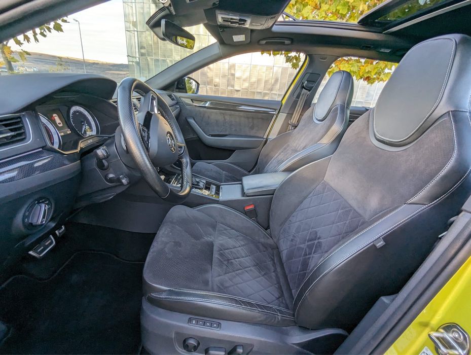 Skoda Superb Combi Sportline 2.0 tsi 4x4 280cp