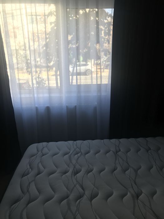 Inchiriez apartament