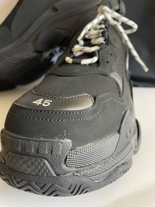Balenciaga Tripple S Black