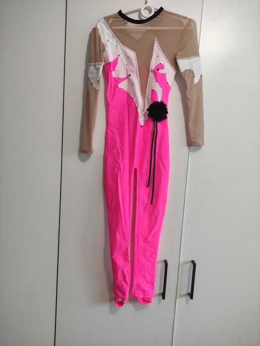 Костюмы для гимнастики, акробатики, воздушной гимнастики 120-130