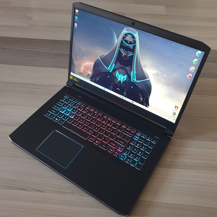 Laptop Acer Predator I7 16Gb Ram nvidia RTX 1660Ti DISPLAY MARE 17inch