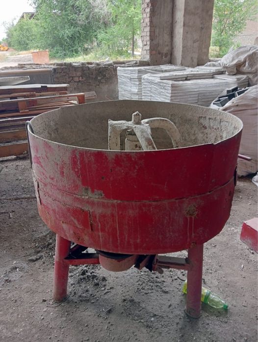 Станок для шлакоблока б/у без поддона трехфазный