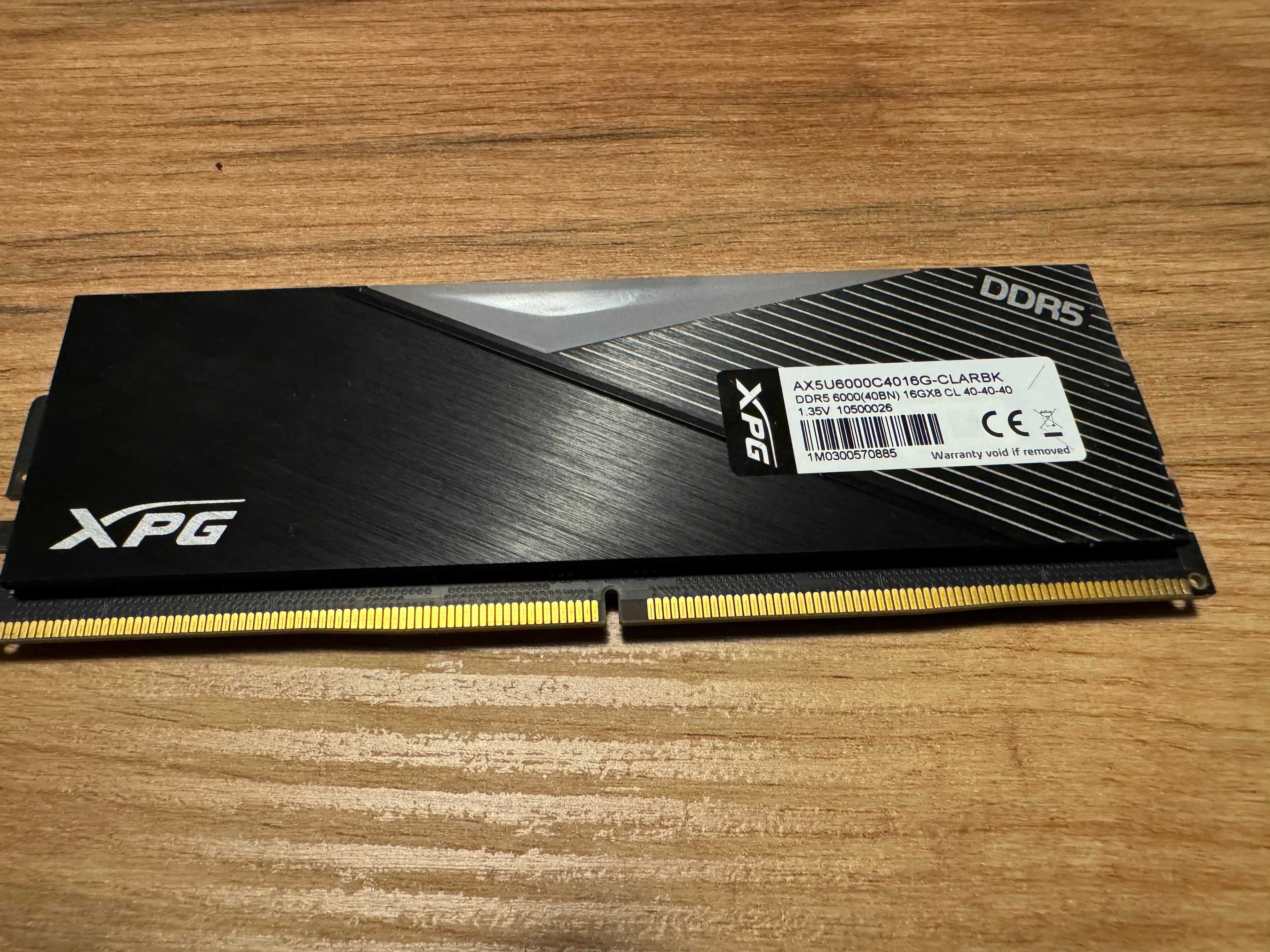 DDR5 A-DATA XPG kit, 2x16 RGB 6000 Mhz 40-40-40