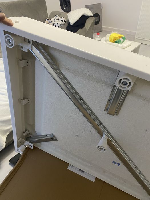 Cadita dus noua,nefolosita,achizitionata odata cu sticla