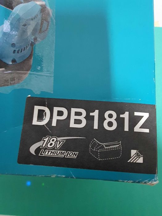 Fierastrau cu banda LXT 18V, 835 mm, fara acumulatori - DPB181Z