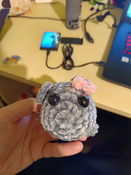 sad hamster plângăcios pufos meme jucărie breloc cu sunet