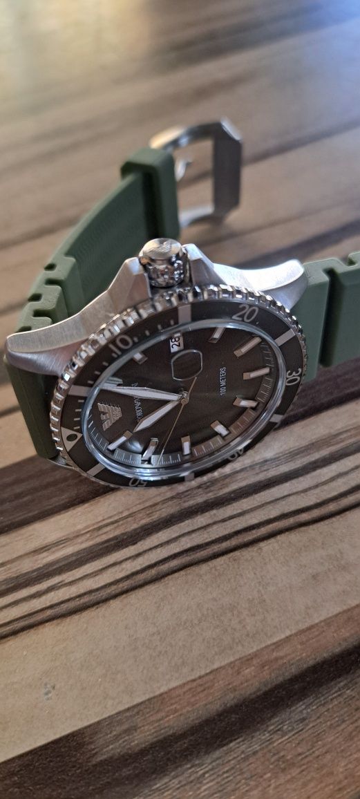 Ръчен часовник ARMANI