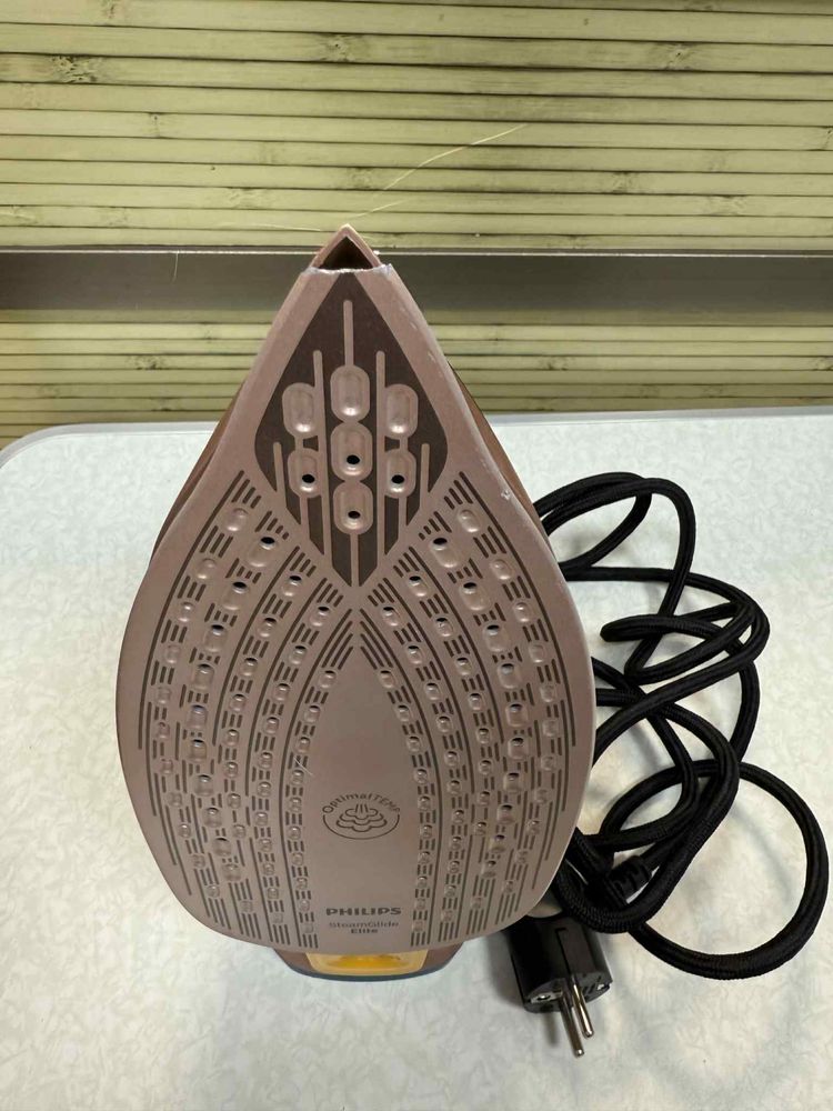Ютия Philips DST8030