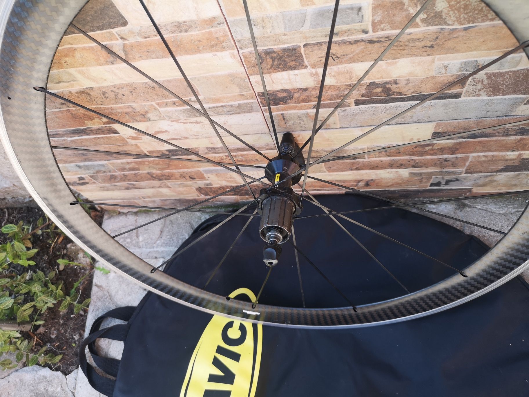 Шосейни Капли Карбонови Mavic SL 16mm Cosmo Pro Carbon Shimano 24 спиц