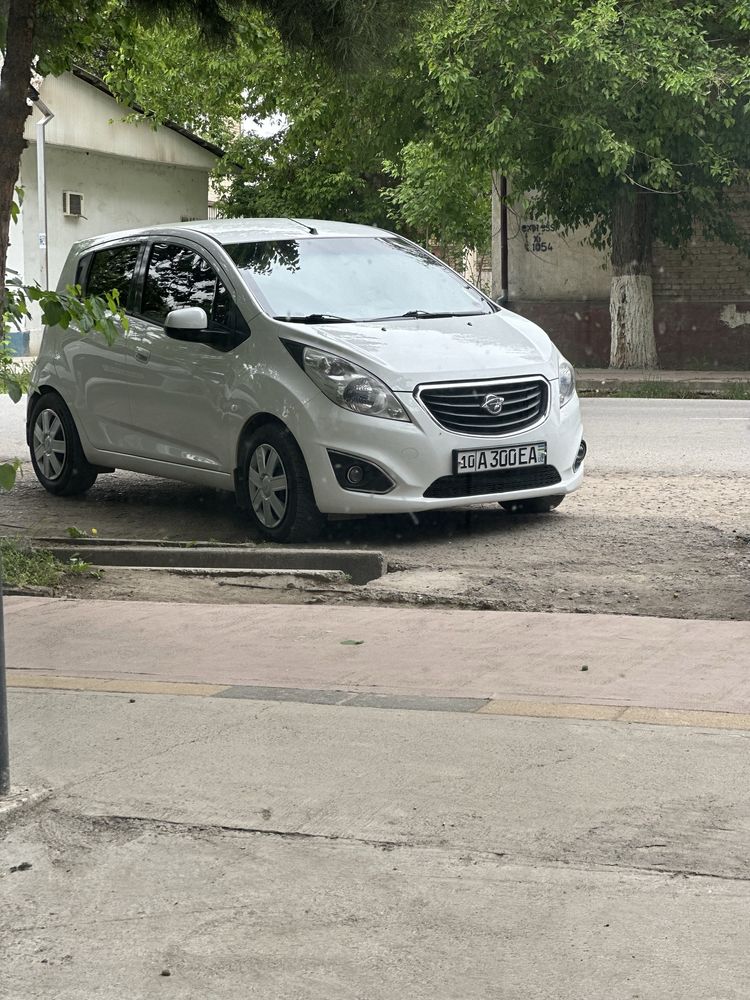 Spark ravon avtomat