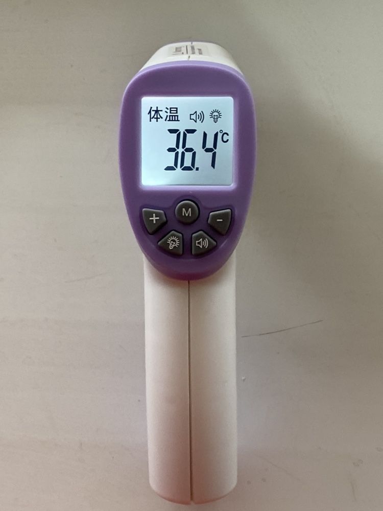 Инфракрасный безконтактный термометр