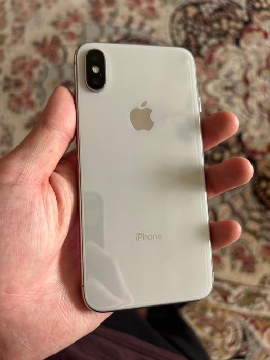 iPhone X  сотовый телефон