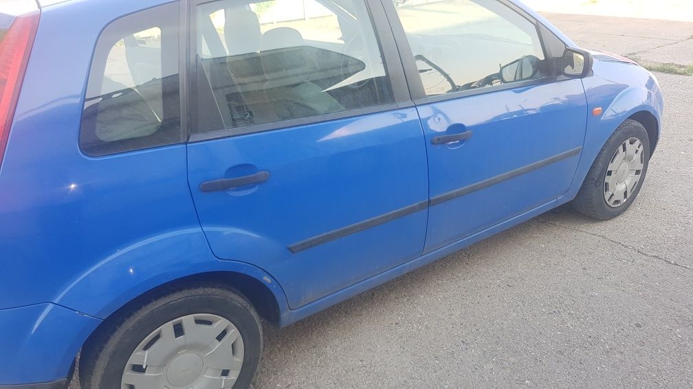 Motor Ford Fiesta 1.3 B 2004  141000km