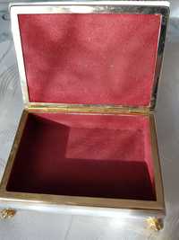 Мраморна кутийка за бижута  от мин. век
