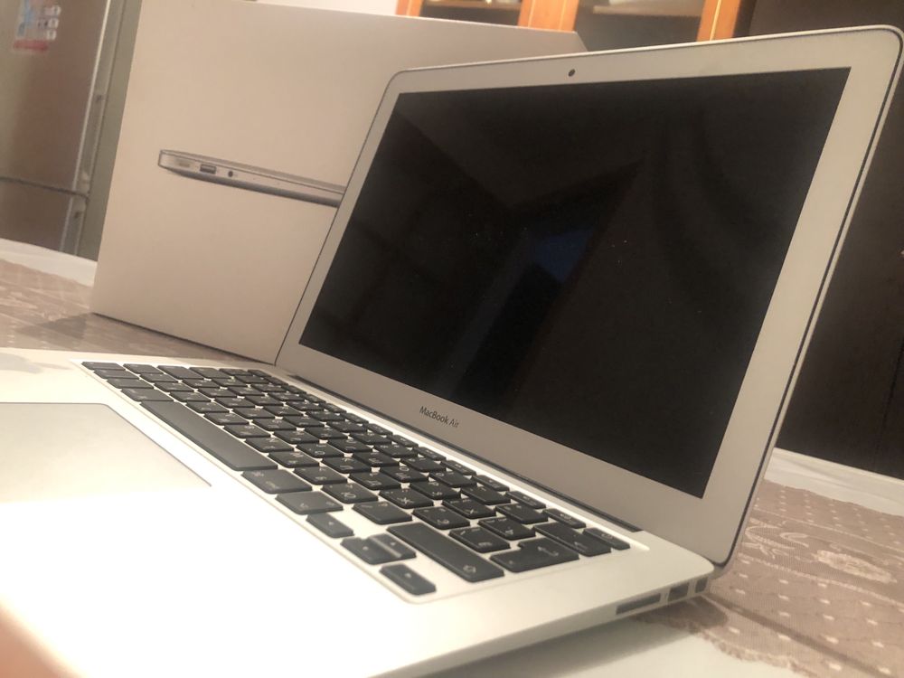 MacBook Air 13-inch