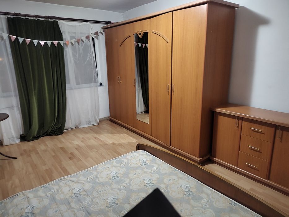 Dau in chirie garsoniera in Oradea str Milcovului Nr 9