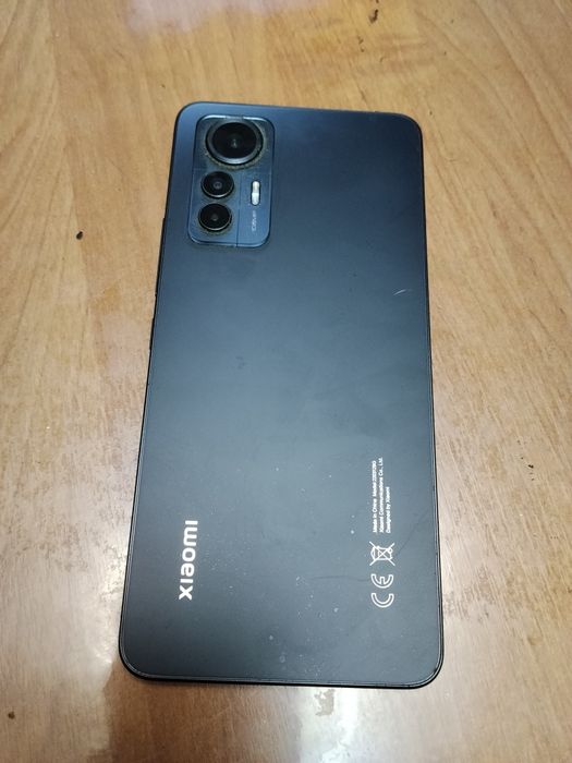 Продам смартфон сяоми редми 12 лайт
