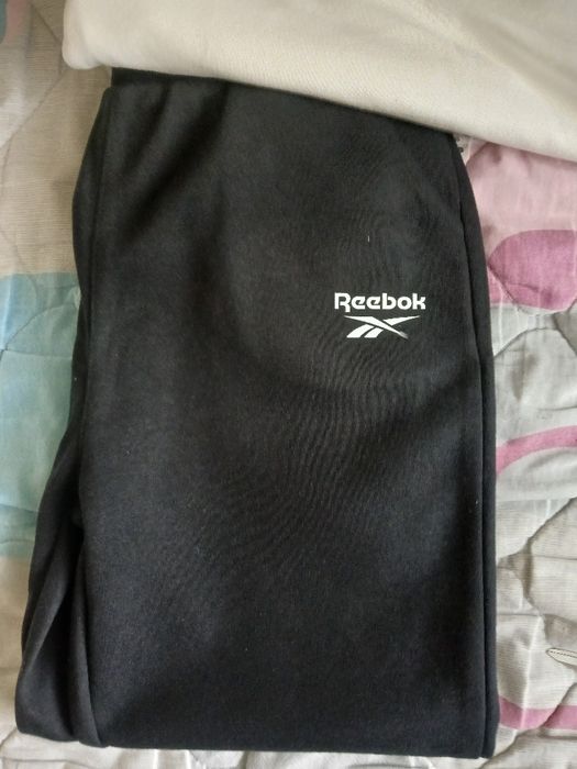 Reebok  костюм спортивный двойка