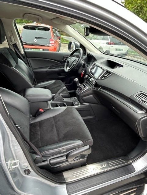 Продавам облегалки за глава ,за предни седалки ,за honda cr-v 4