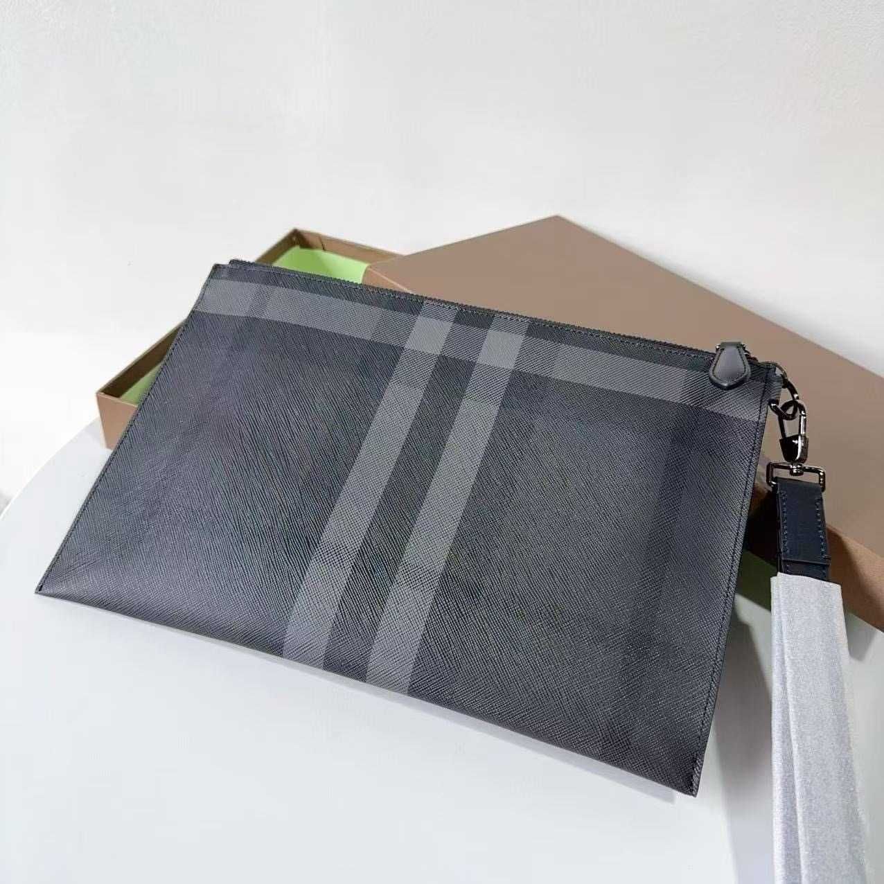 Burberry мъжка чанта 1:1
