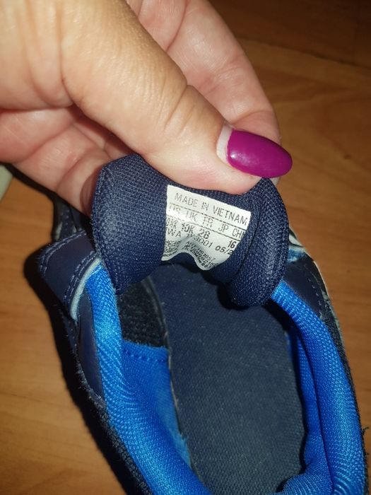 Vanzare Adidași băieți