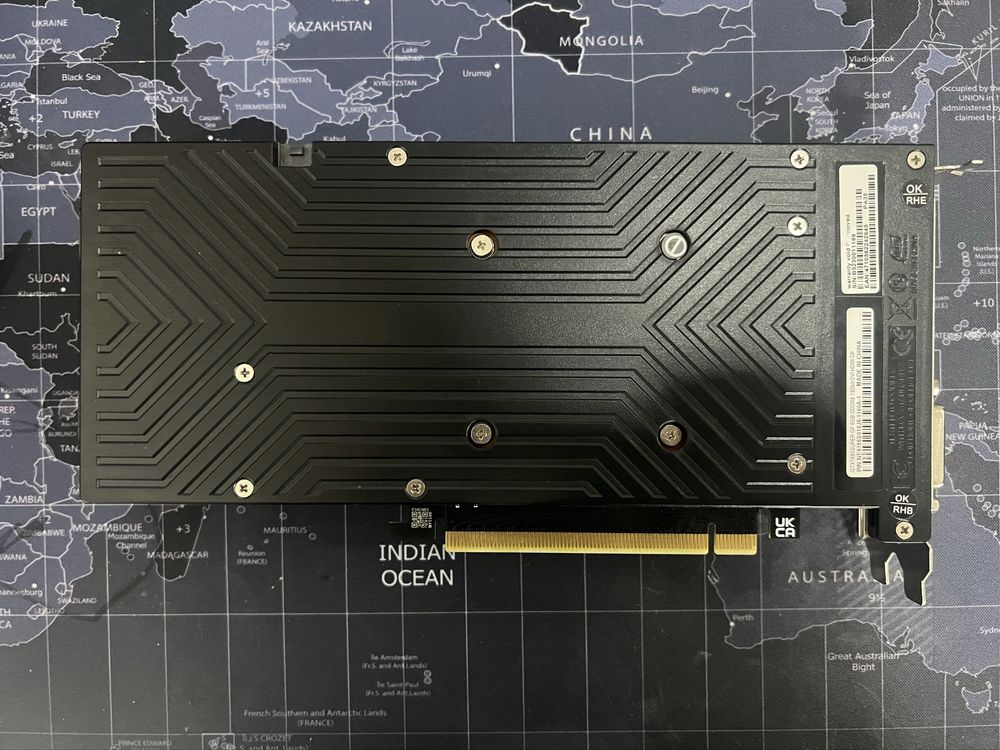 Видеокарта Palit GTX 1660 Super 6Gb в отличном состоянии