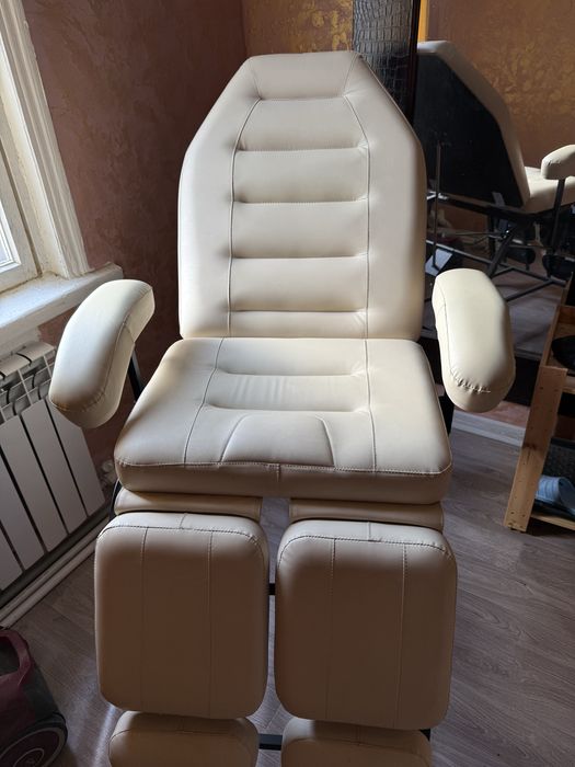 Педикюрное кресло