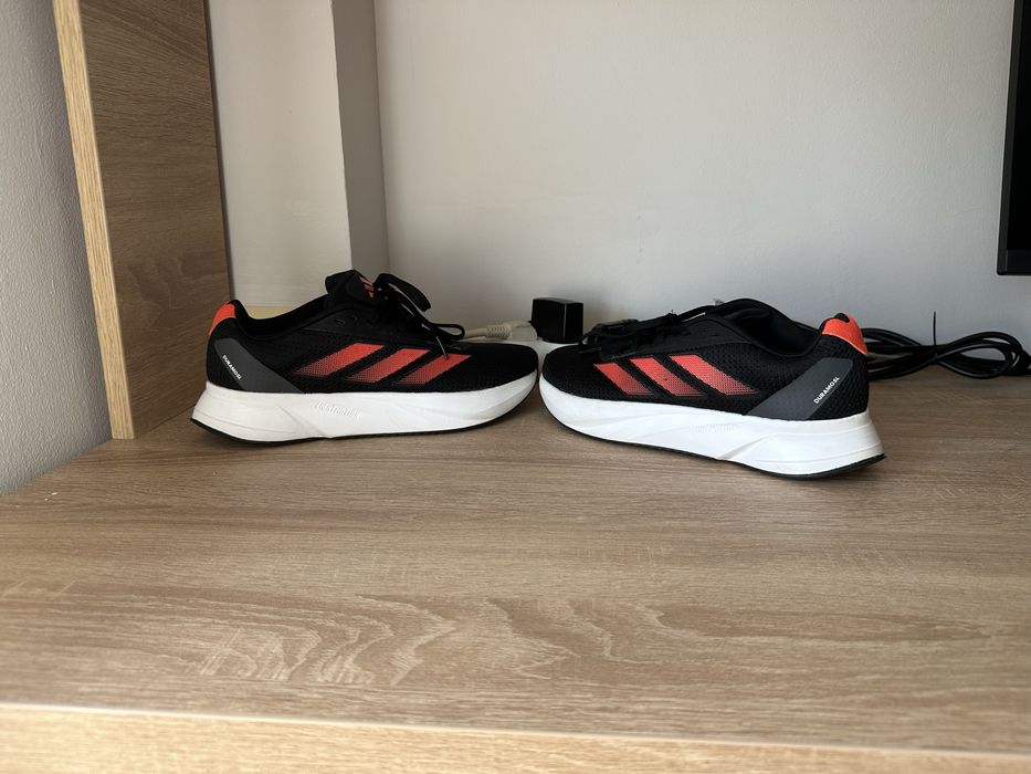 Vând Adidas Duramo SL 40 2/3 in conditie foarte bună