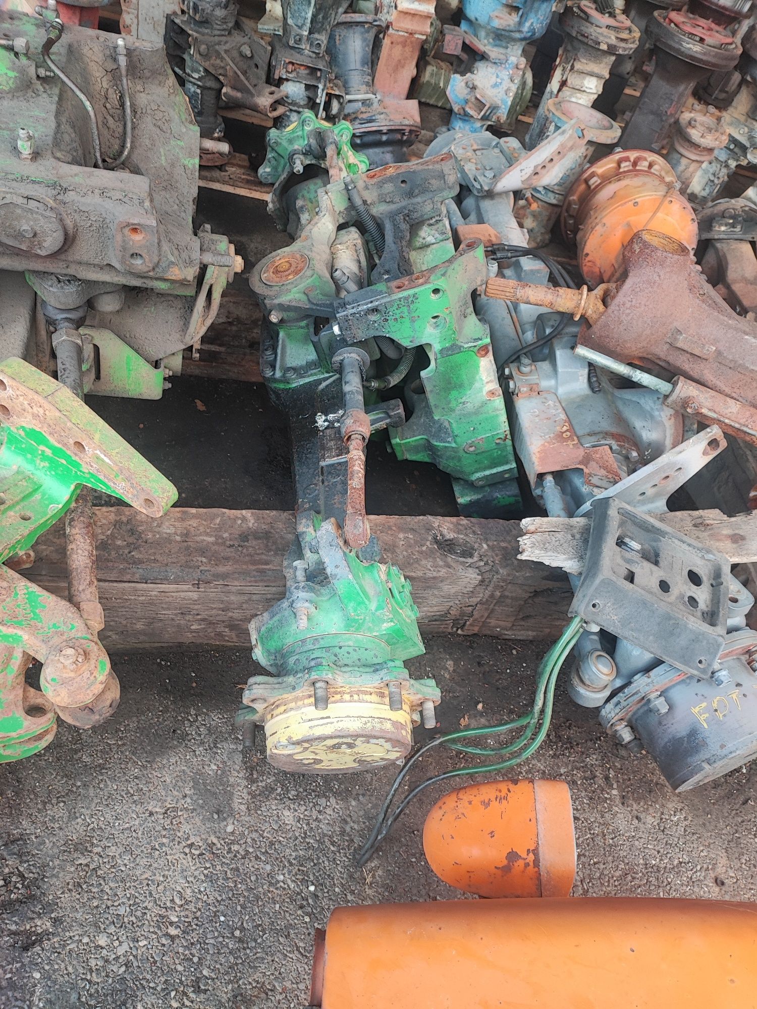 Punte fata tractor John Deere seria 5000