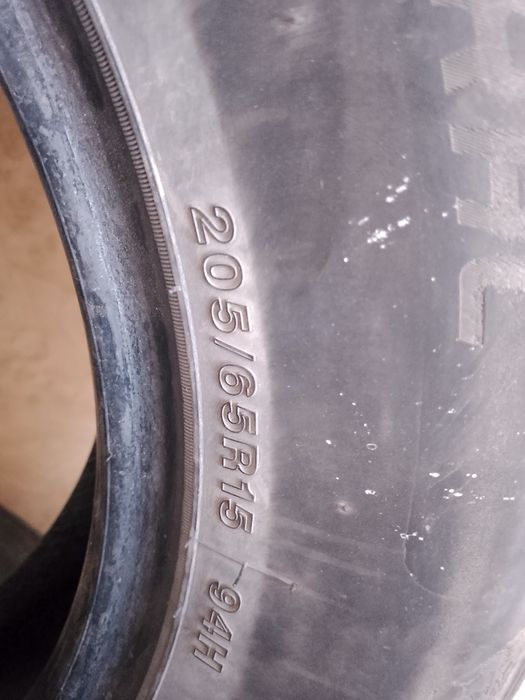 205/65/15 Шины..