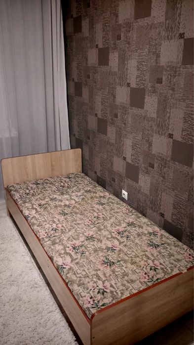 Продам односпальную кровать