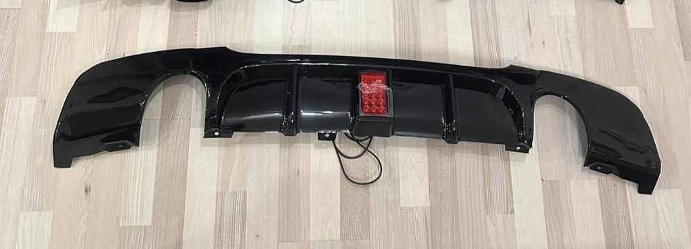 Бмв Е90 Е91 Оребрен Дифузьор / Добавка за задна броня / BMW E90 E91