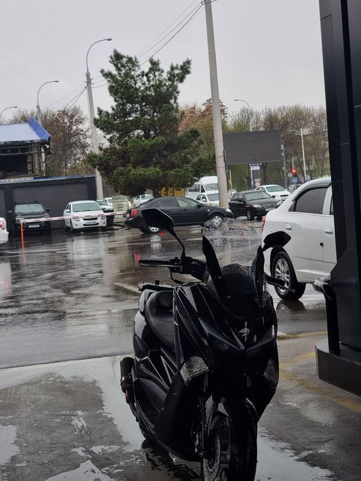 skuter yamaha s max. обмен ham bor айфонга йоки мошинага