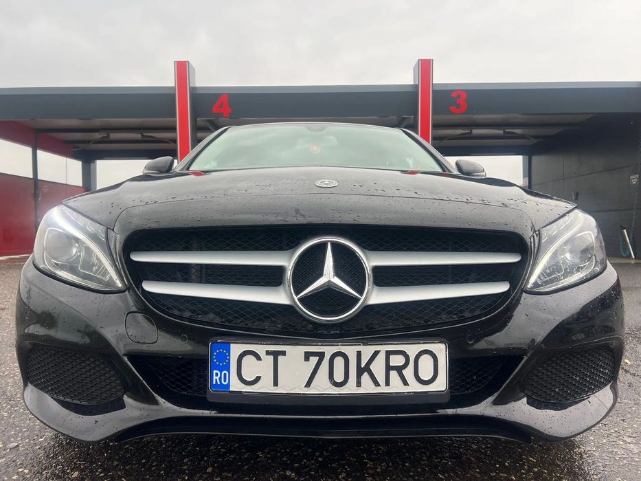 Mercedes-Benz C C 180, Automat,Pilot ,Padele,BIXENON,Leduri,NAVI,Parcare Asistata,ETC