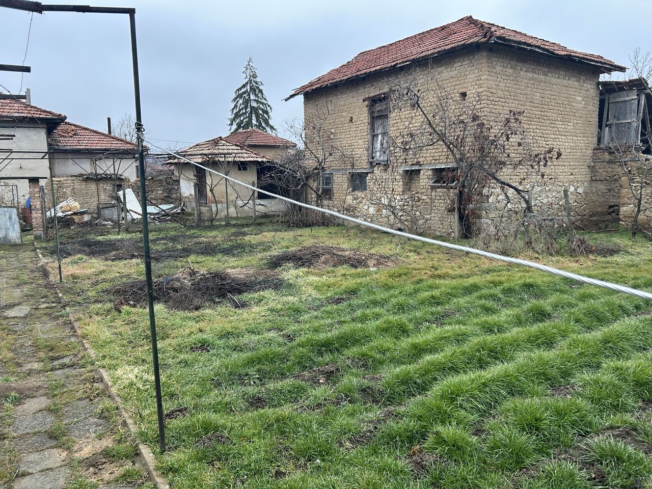 Продава се Къща в Казанлък - 90 кв.м за 340 €/кв.м - Снимка #4