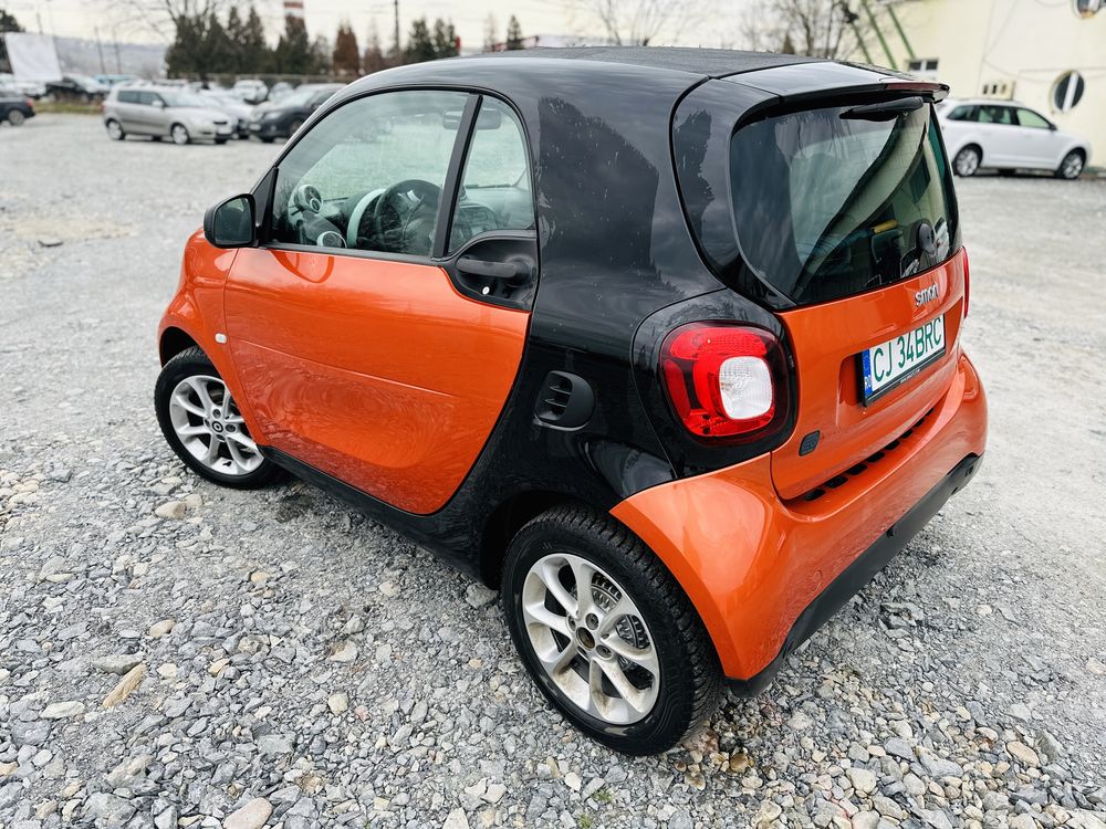 Smart fortwo eq electric