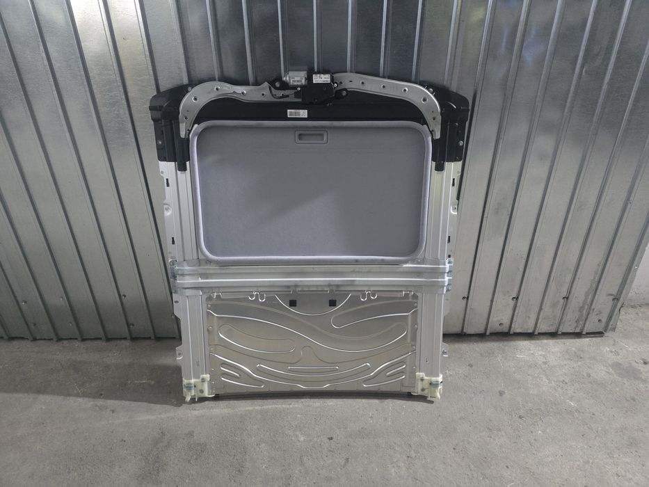 Trapă BMW e87 / 81 seria 1 completă