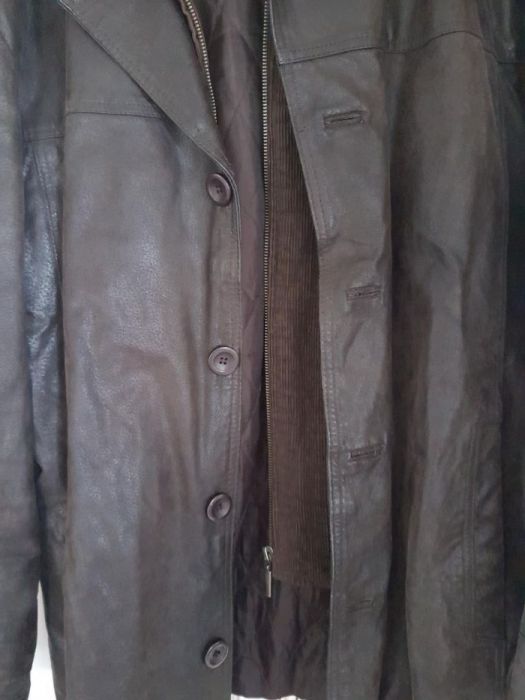 Haină de piele bărbătească